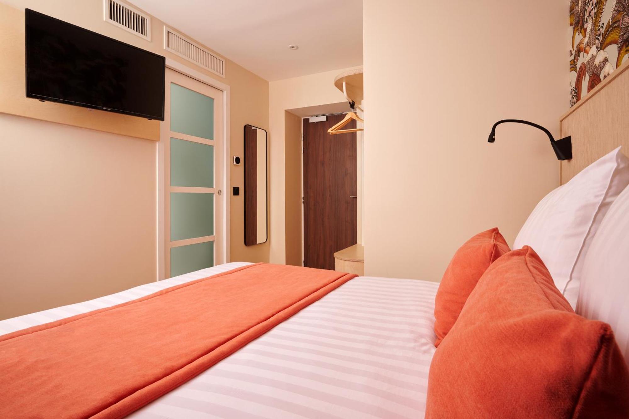 Hotel Aberotel Montparnasse Eiffel