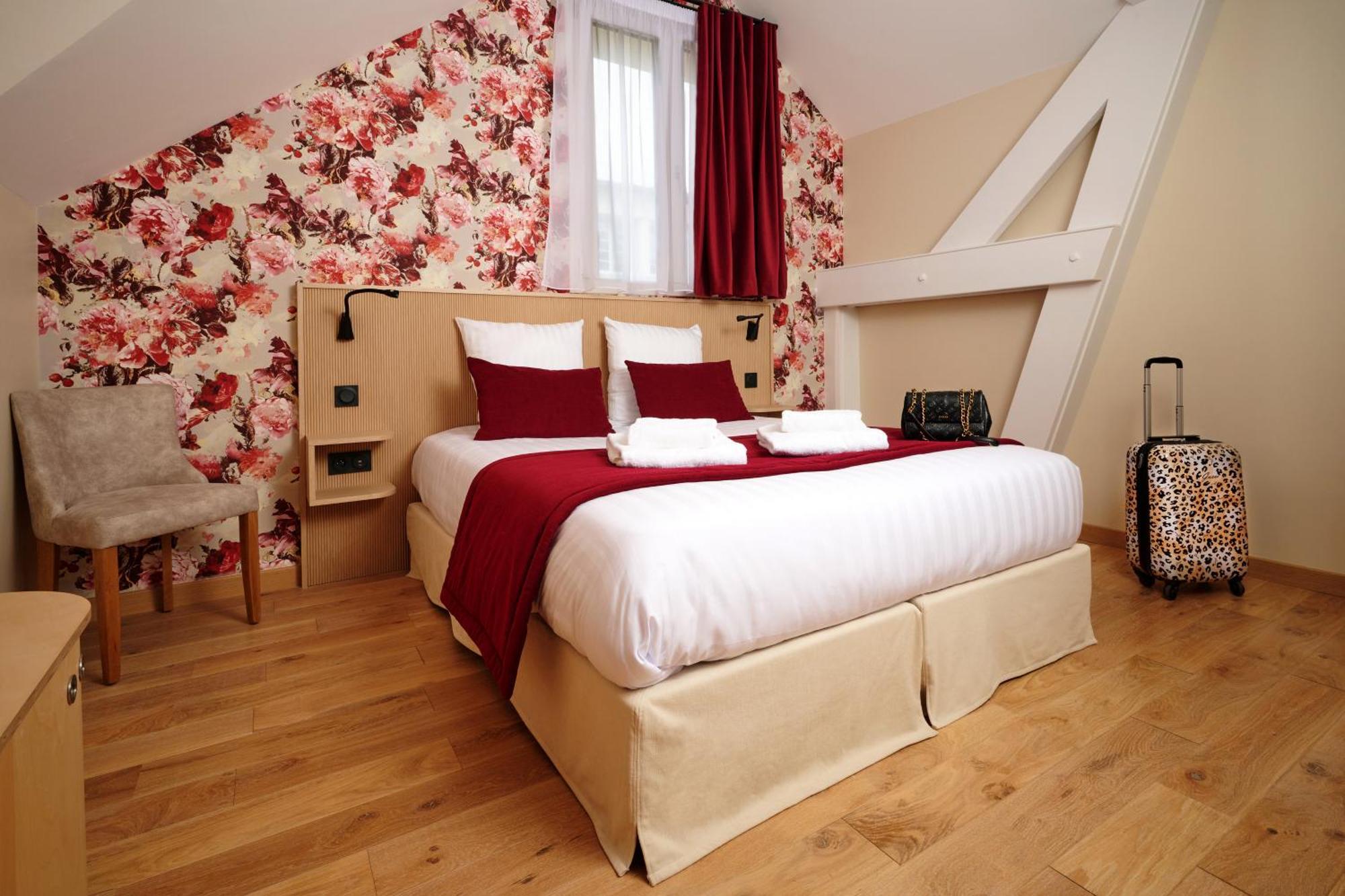 Aberotel Montparnasse Eiffel Hotel 3*